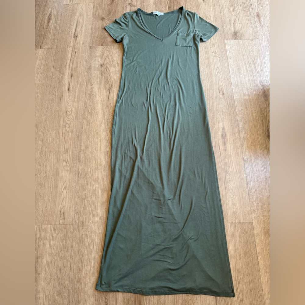Velvet Torch Green Maxi Dress Bodycon Side Slit Front Pocket Size Medium